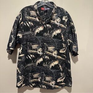 Reel Legends Shirt Men's XL Bass Fish Print Short Sleeve Button Up Outdoors
